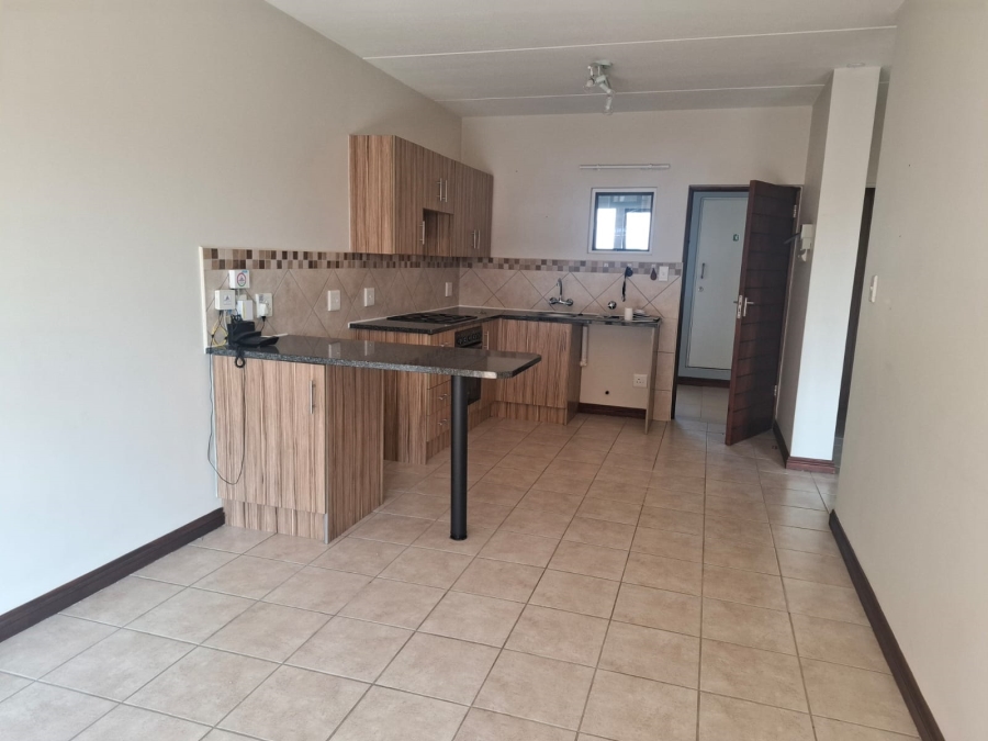 To Let 2 Bedroom Property for Rent in Brentwood Gauteng