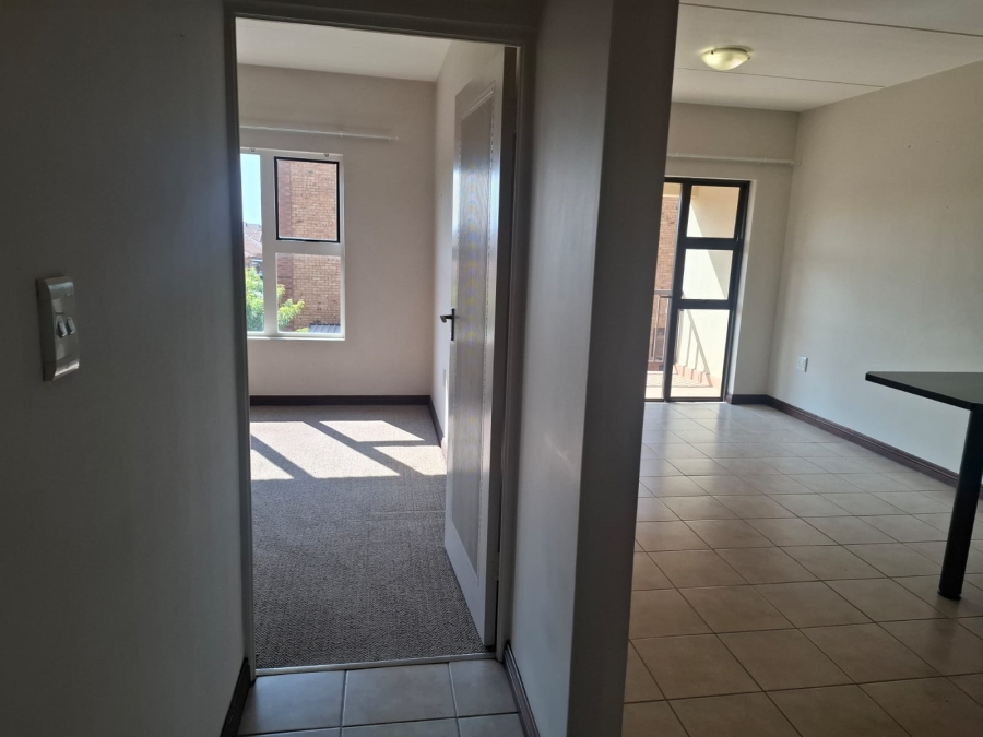To Let 2 Bedroom Property for Rent in Brentwood Gauteng