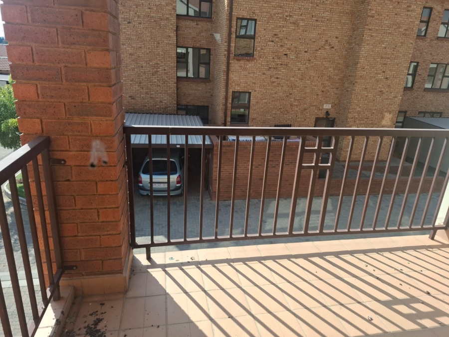 To Let 2 Bedroom Property for Rent in Brentwood Gauteng