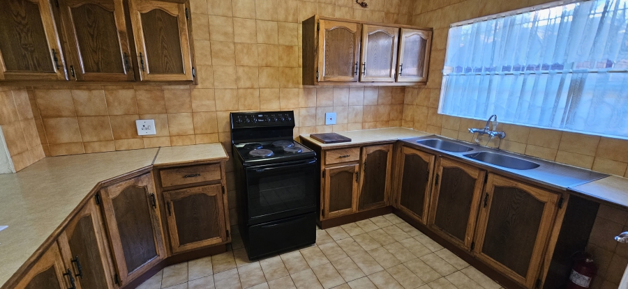 2 Bedroom Property for Sale in New Redruth Gauteng