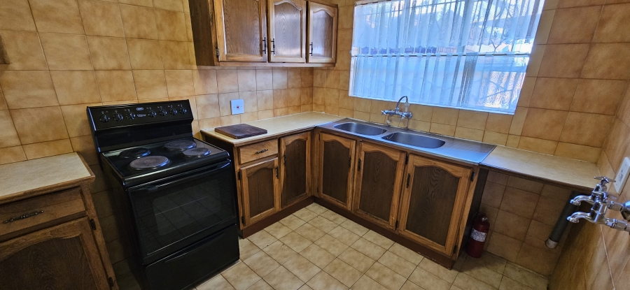2 Bedroom Property for Sale in New Redruth Gauteng