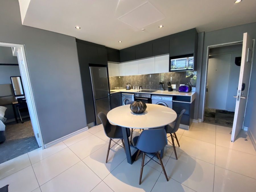 To Let 1 Bedroom Property for Rent in Sandown Gauteng