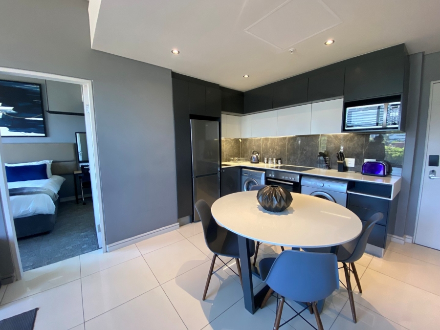 To Let 1 Bedroom Property for Rent in Sandown Gauteng