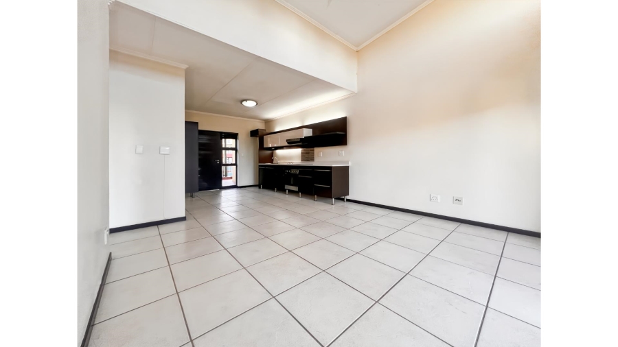 2 Bedroom Property for Sale in Douglasdale Gauteng