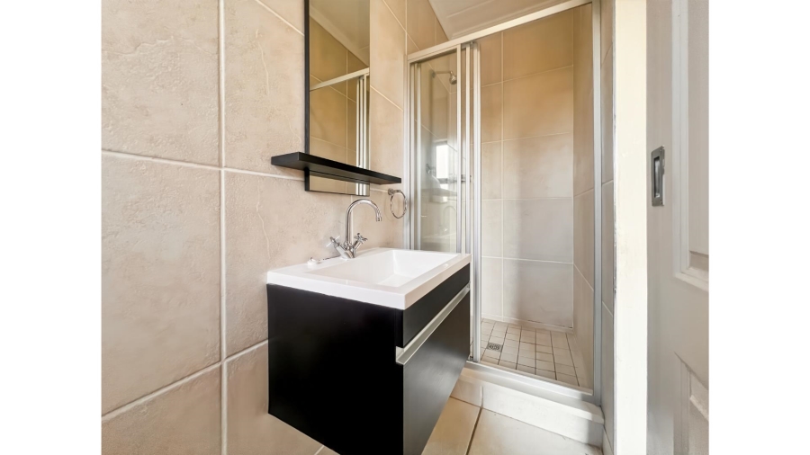 2 Bedroom Property for Sale in Douglasdale Gauteng