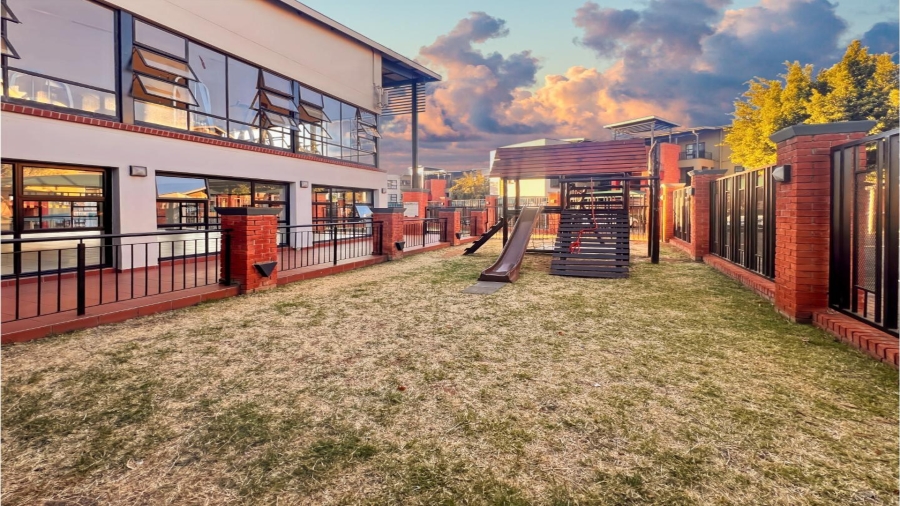 2 Bedroom Property for Sale in Douglasdale Gauteng