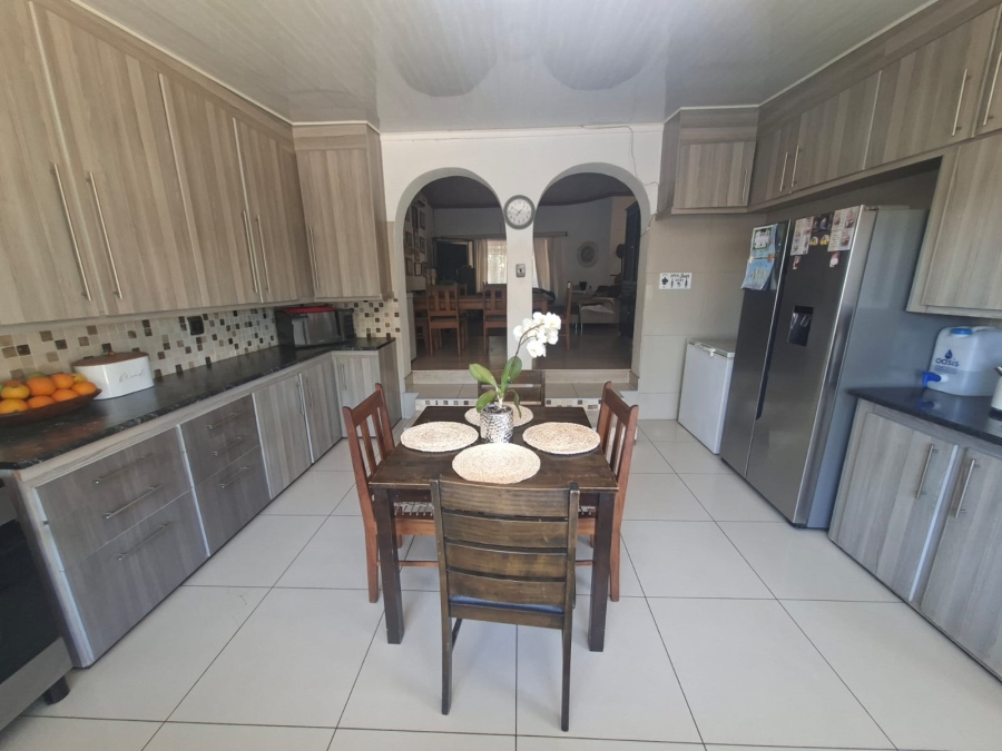 3 Bedroom Property for Sale in Wentworth Park Gauteng