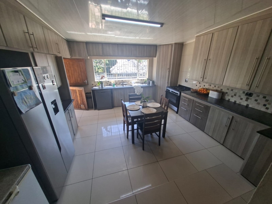 3 Bedroom Property for Sale in Wentworth Park Gauteng