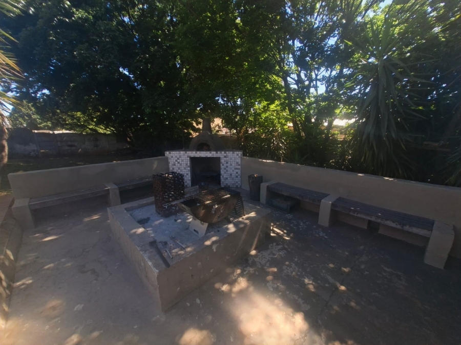 3 Bedroom Property for Sale in Wentworth Park Gauteng