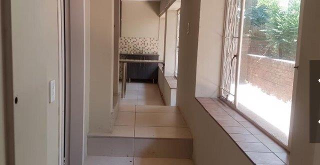 To Let 5 Bedroom Property for Rent in Oriel Gauteng