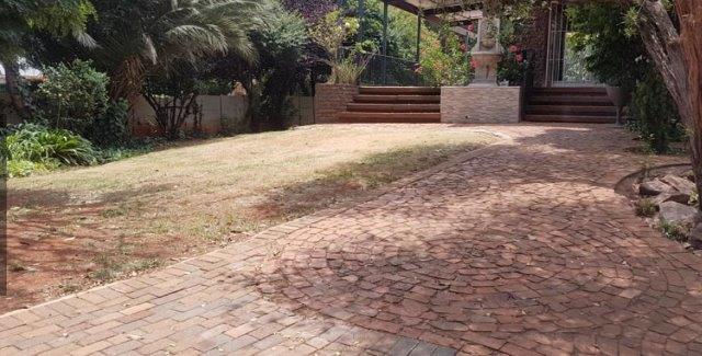 To Let 5 Bedroom Property for Rent in Oriel Gauteng