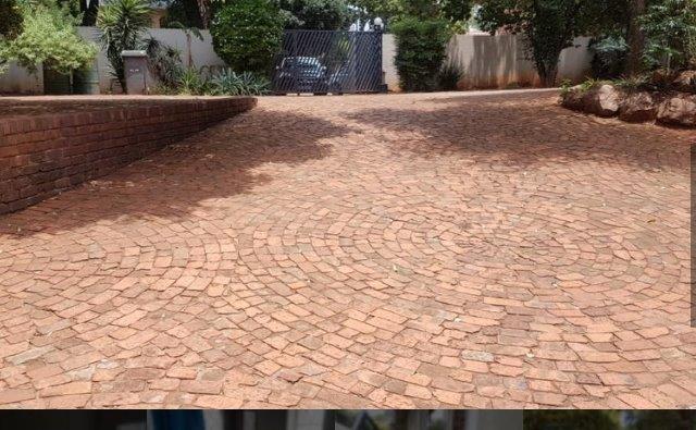 To Let 5 Bedroom Property for Rent in Oriel Gauteng