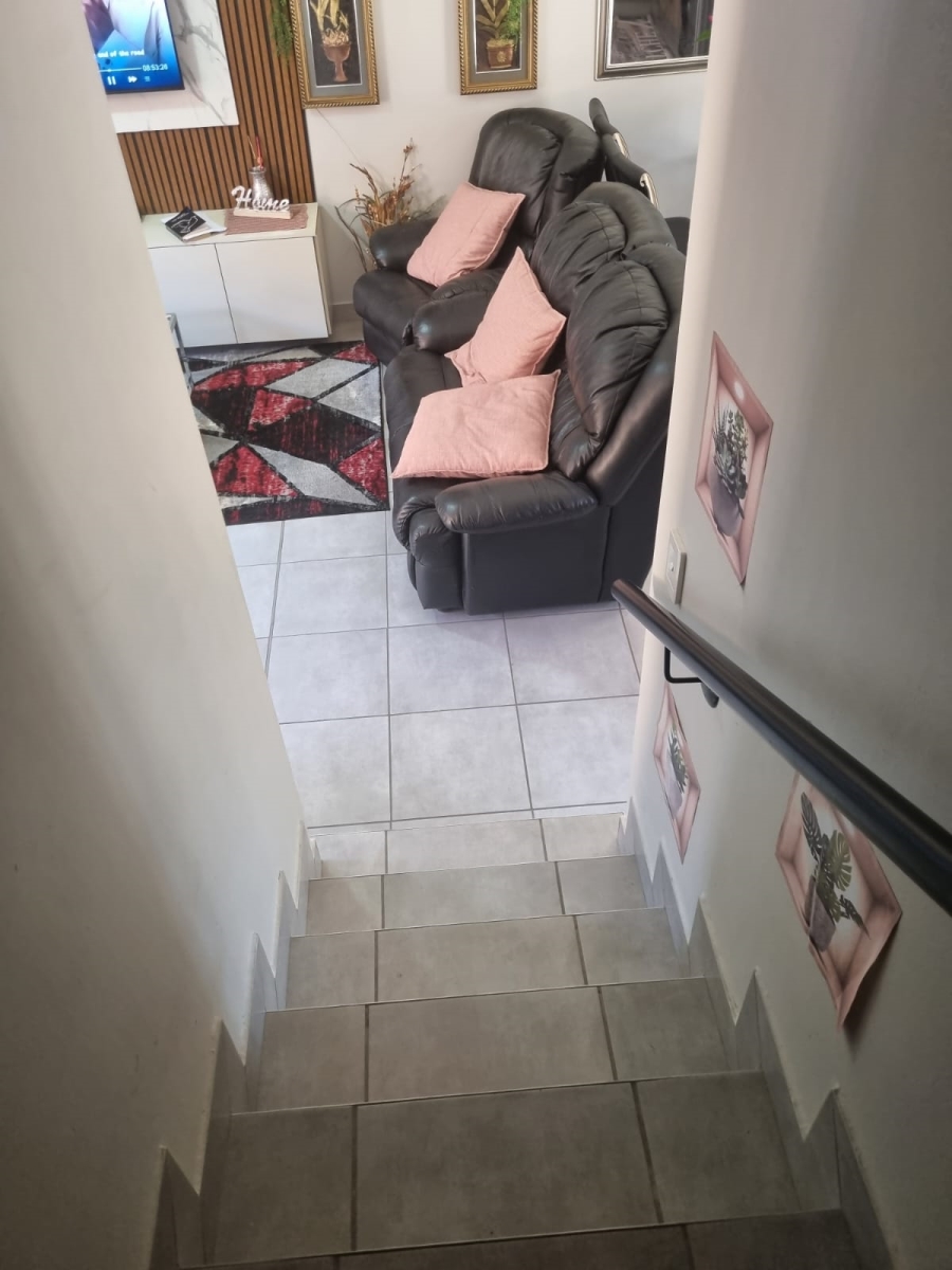 3 Bedroom Property for Sale in Equestria Gauteng