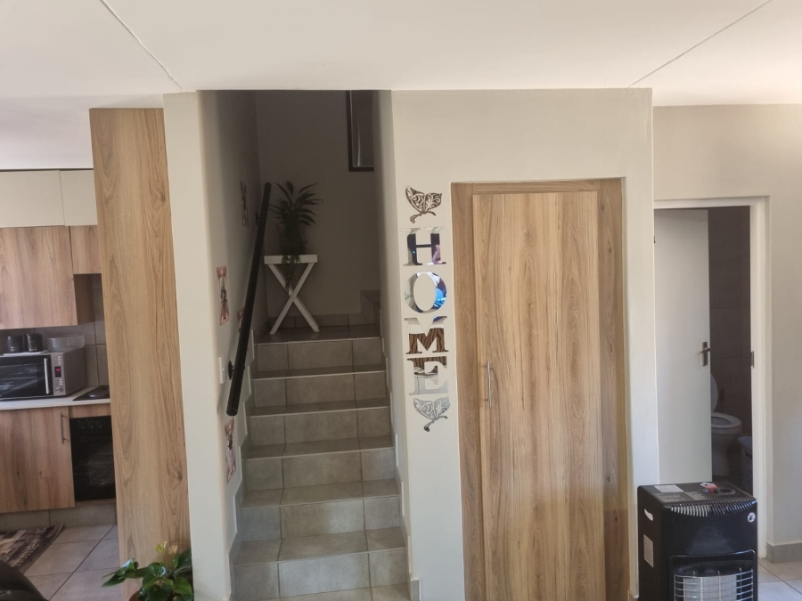 3 Bedroom Property for Sale in Equestria Gauteng