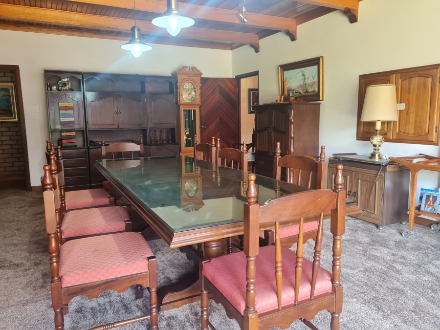5 Bedroom Property for Sale in Kenleaf Gauteng