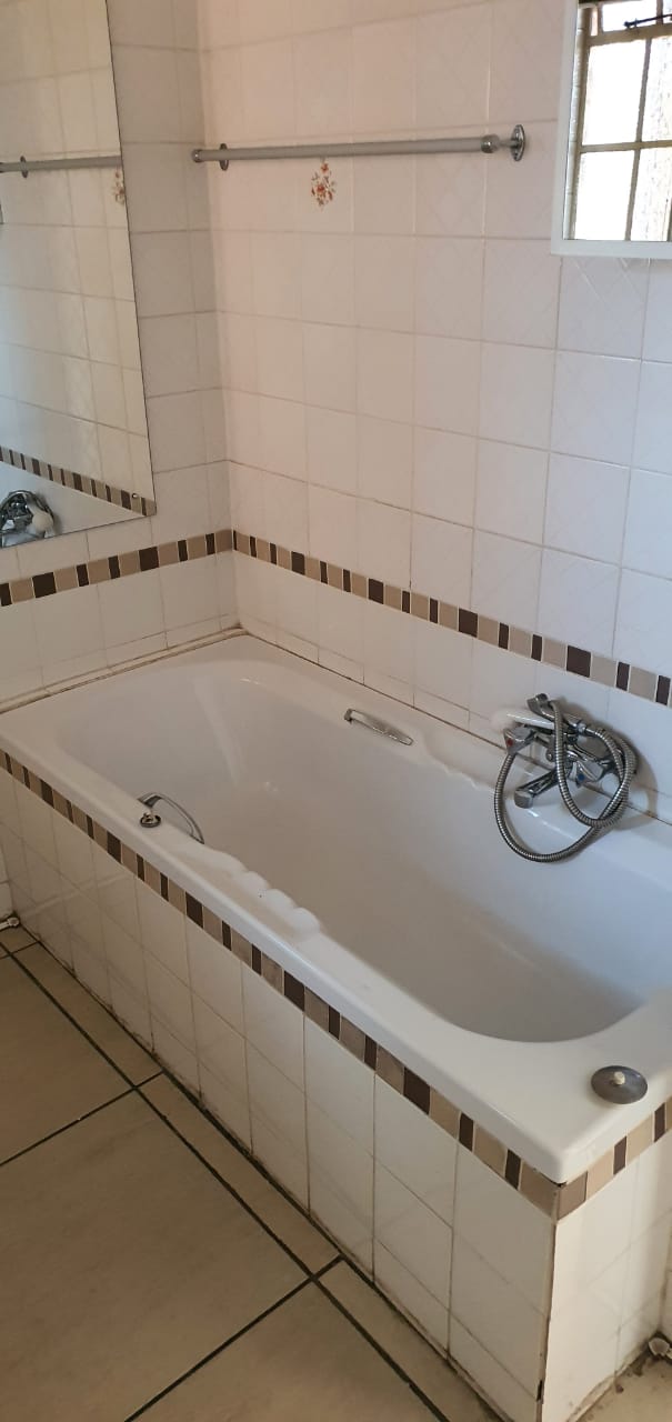 2 Bedroom Property for Sale in Sunair Park Gauteng