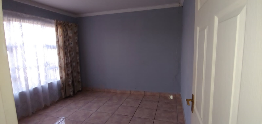 4 Bedroom Property for Sale in Dersley Gauteng