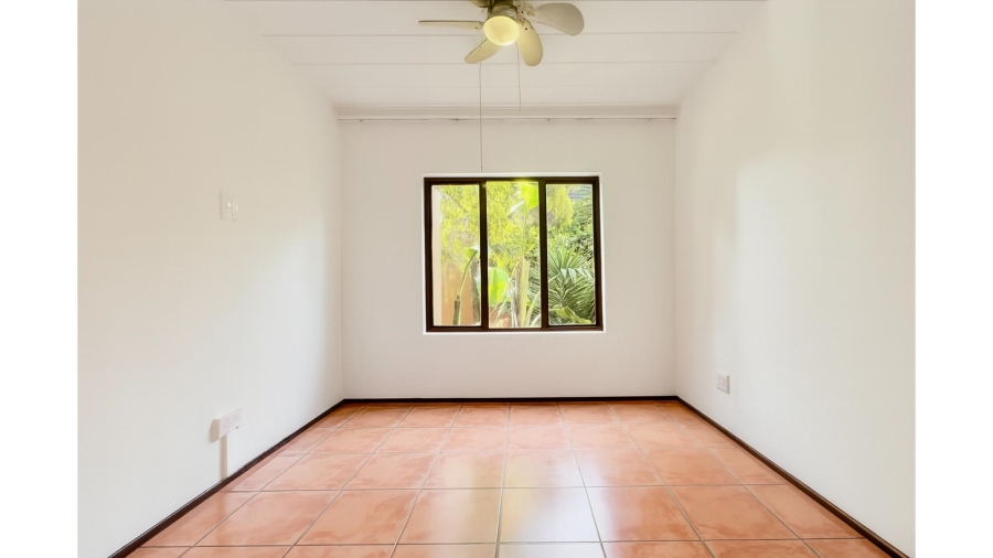 1 Bedroom Property for Sale in Magaliessig Gauteng