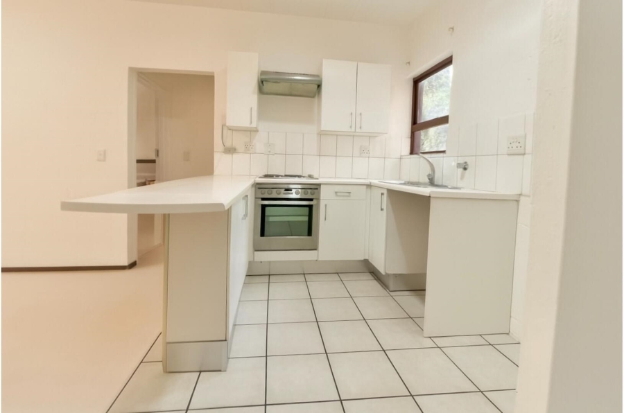 1 Bedroom Property for Sale in Magaliessig Gauteng