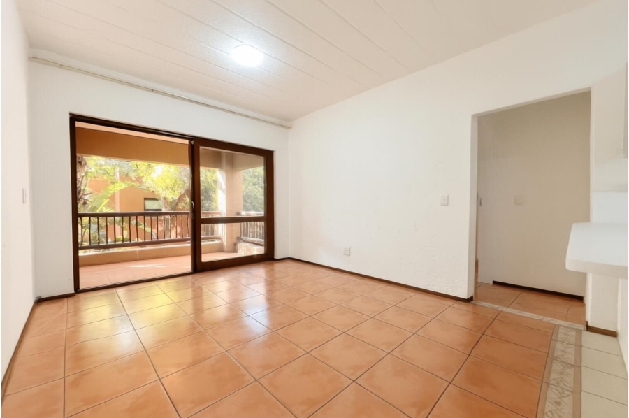 1 Bedroom Property for Sale in Magaliessig Gauteng