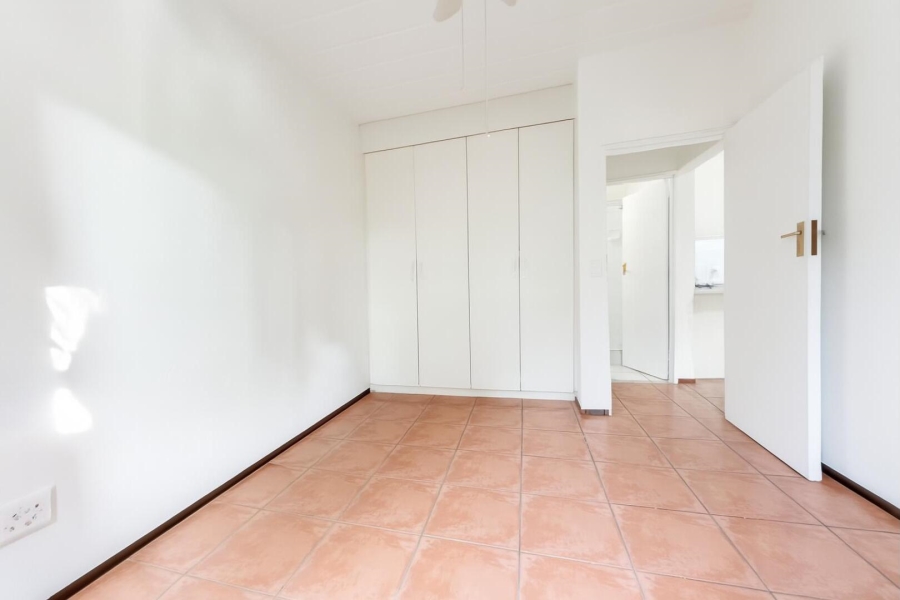 1 Bedroom Property for Sale in Magaliessig Gauteng