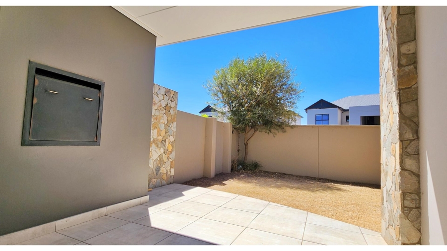 3 Bedroom Property for Sale in The Polofields Gauteng