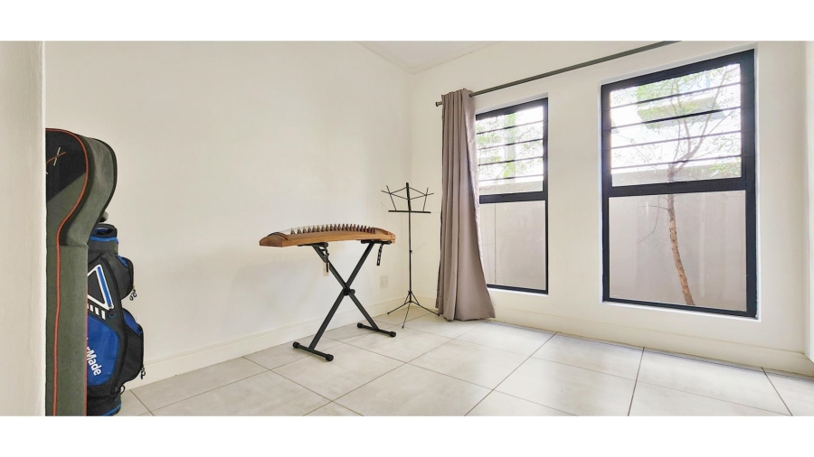 3 Bedroom Property for Sale in The Polofields Gauteng