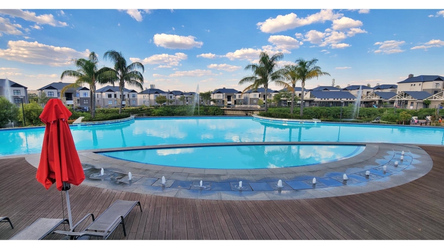 3 Bedroom Property for Sale in The Polofields Gauteng