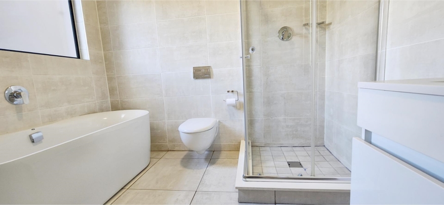 3 Bedroom Property for Sale in The Polofields Gauteng