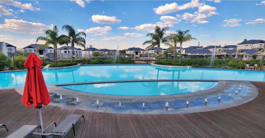 3 Bedroom Property for Sale in The Polofields Gauteng