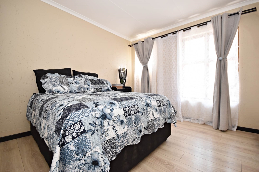 1 Bedroom Property for Sale in Ferndale Gauteng
