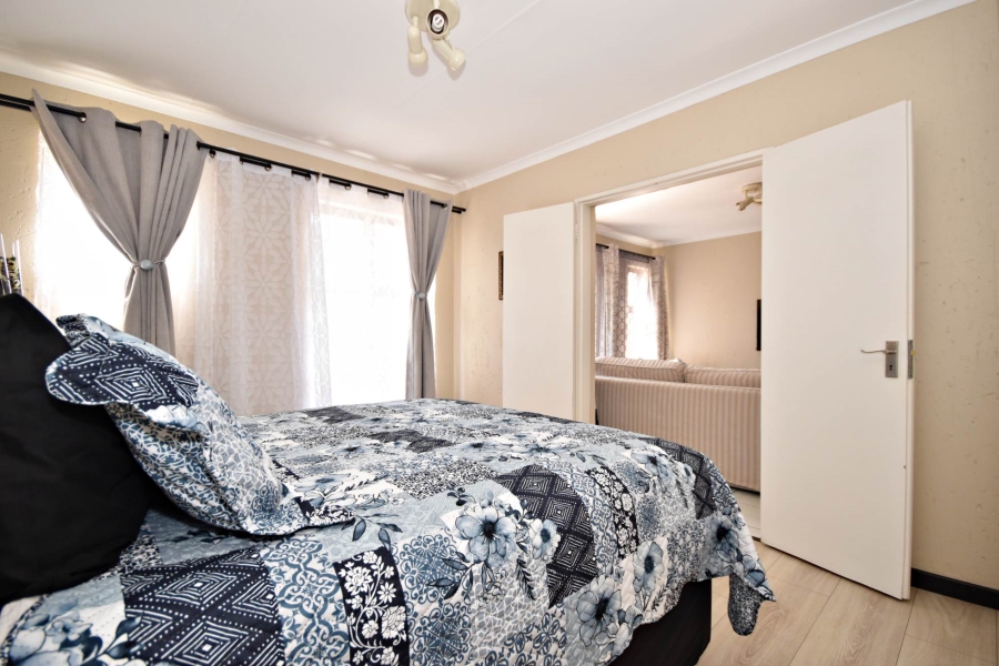 1 Bedroom Property for Sale in Ferndale Gauteng