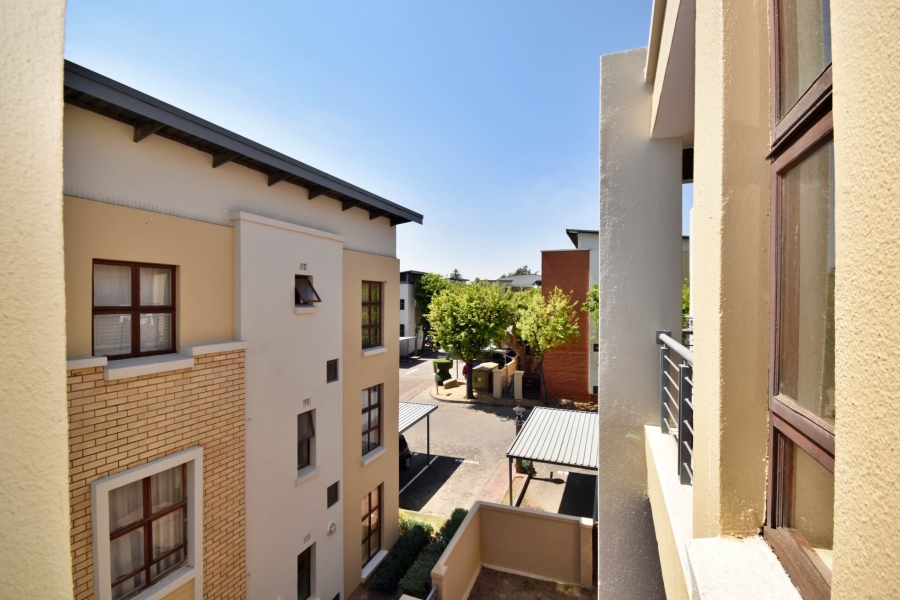 1 Bedroom Property for Sale in Ferndale Gauteng