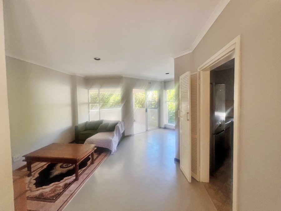 To Let 1 Bedroom Property for Rent in Illovo Gauteng