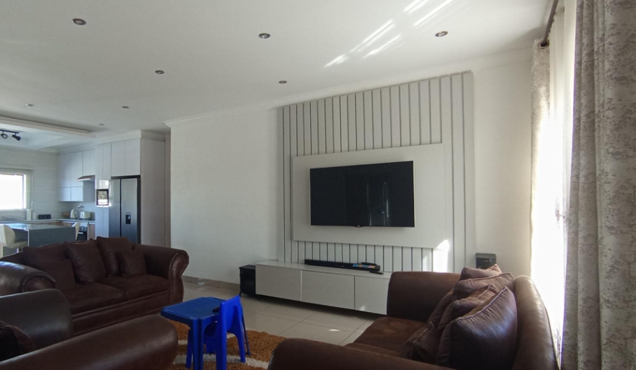 3 Bedroom Property for Sale in The Orchards Gauteng