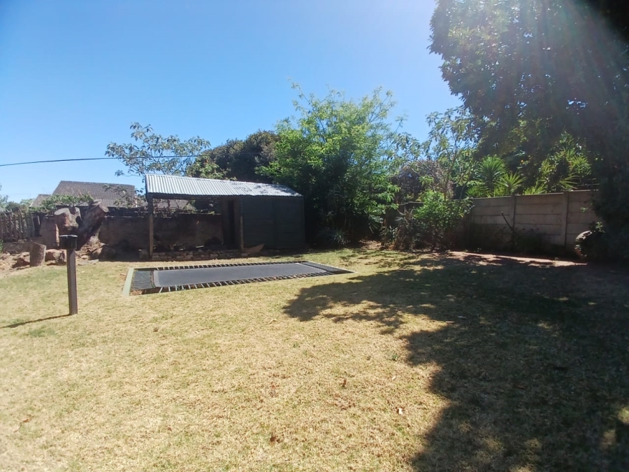 4 Bedroom Property for Sale in Greenhills Gauteng