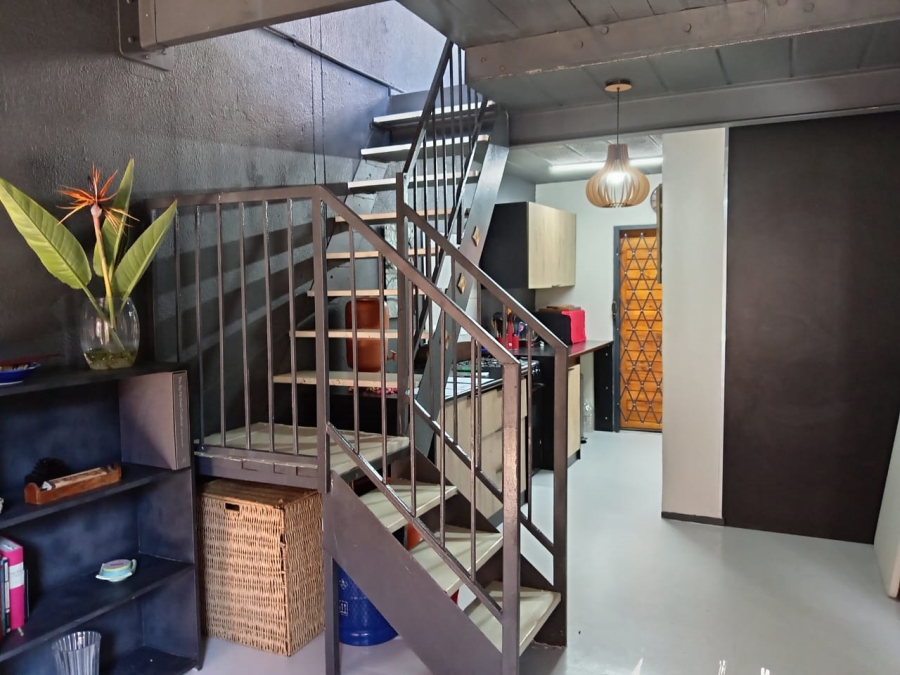 3 Bedroom Property for Sale in Roodepoort North Gauteng
