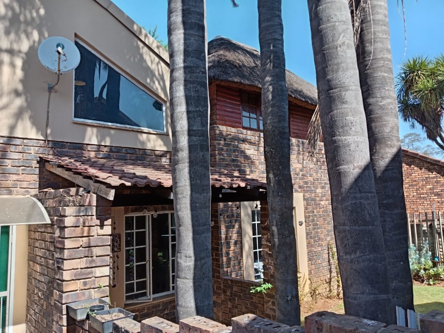 3 Bedroom Property for Sale in Roodepoort North Gauteng