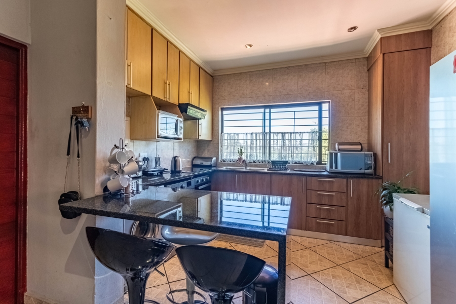 2 Bedroom Property for Sale in Eastleigh Gauteng