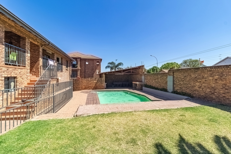 2 Bedroom Property for Sale in Eastleigh Gauteng