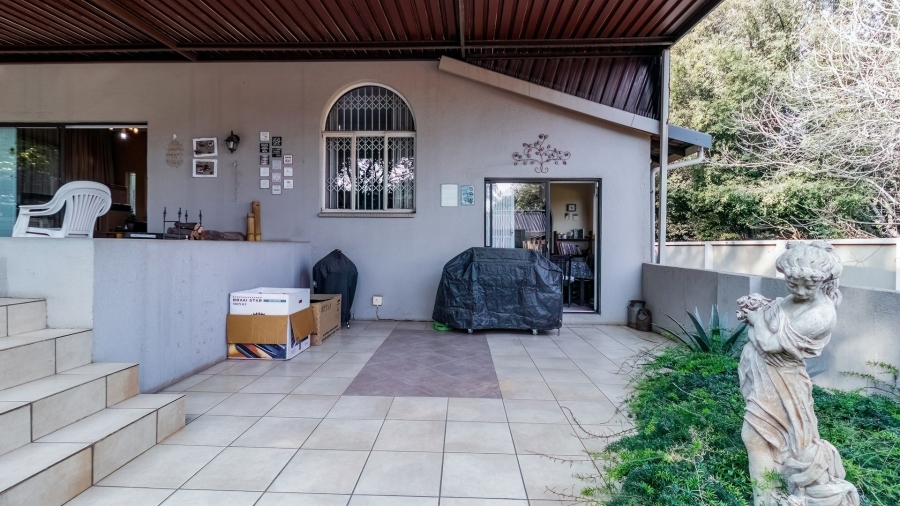 5 Bedroom Property for Sale in Morning Hill Gauteng