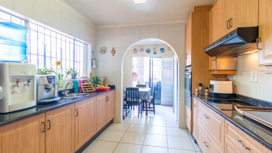 5 Bedroom Property for Sale in Morning Hill Gauteng