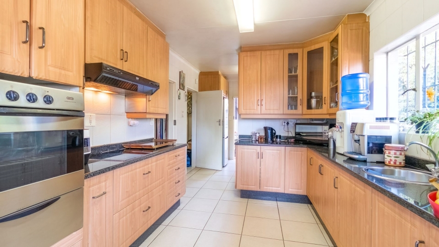 5 Bedroom Property for Sale in Morning Hill Gauteng