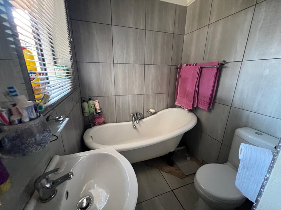 4 Bedroom Property for Sale in Heidelberg Gauteng