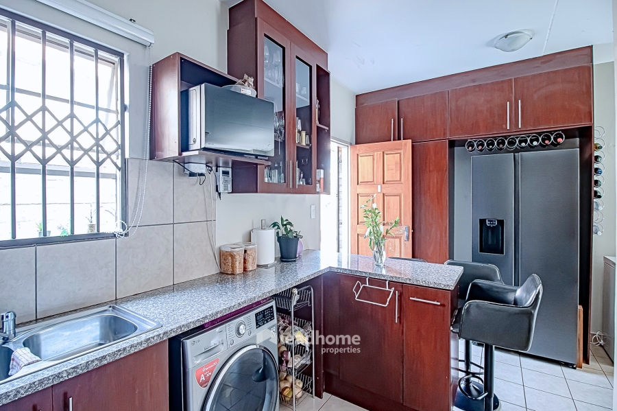 3 Bedroom Property for Sale in Annlin Gauteng