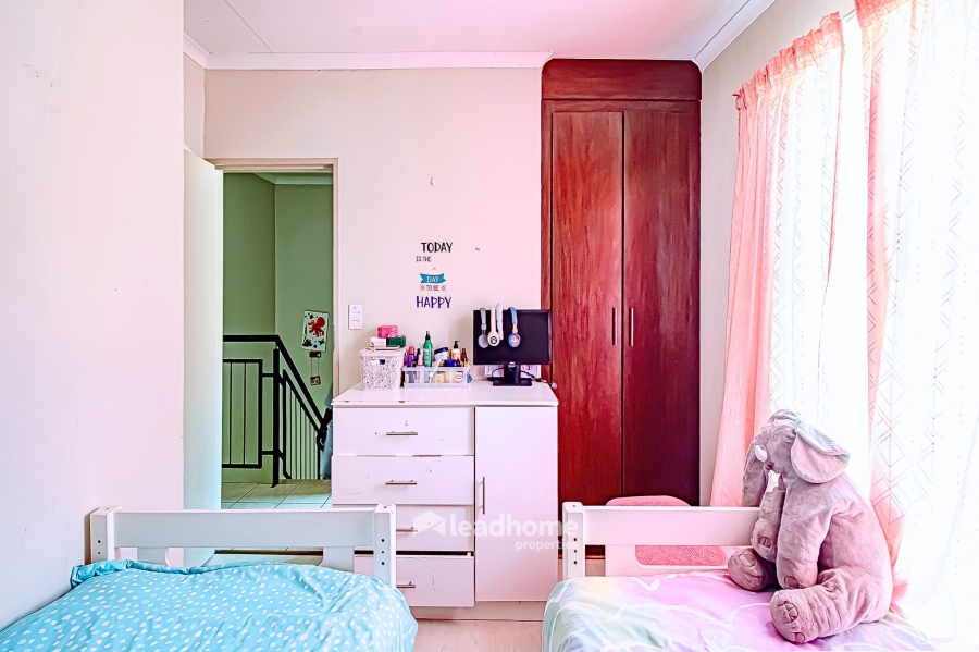 3 Bedroom Property for Sale in Annlin Gauteng