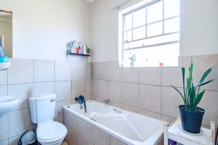 3 Bedroom Property for Sale in Annlin Gauteng