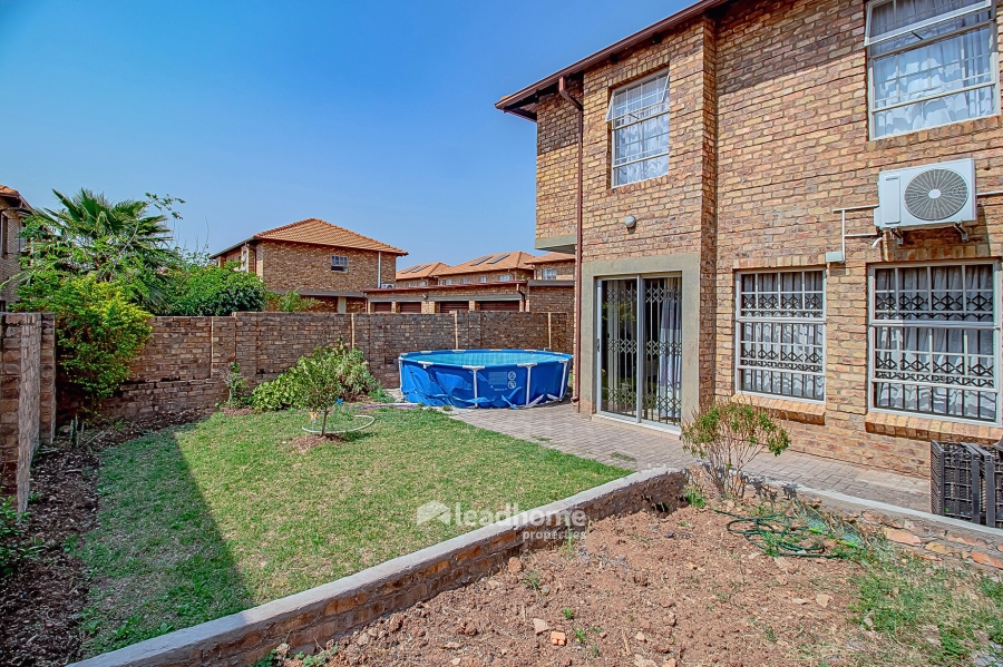 3 Bedroom Property for Sale in Annlin Gauteng