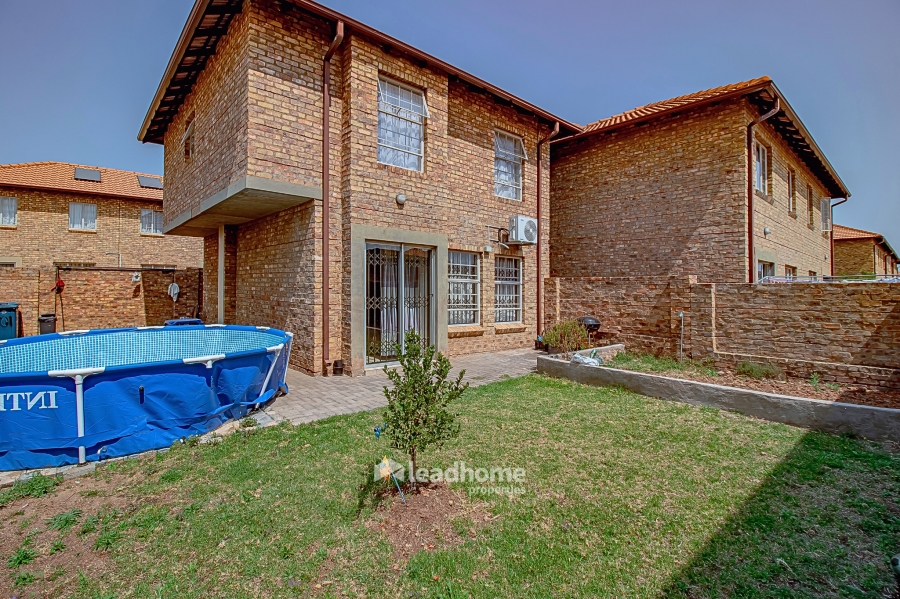 3 Bedroom Property for Sale in Annlin Gauteng