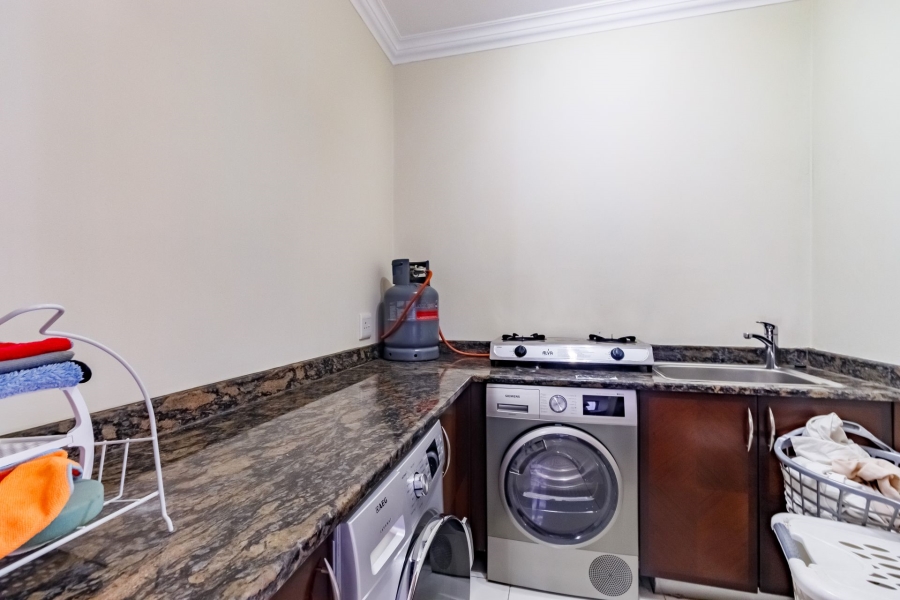 4 Bedroom Property for Sale in Blue Valley Golf Estate Gauteng
